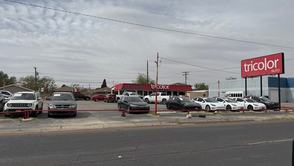 2800 W Wall St, Midland, TX for sale - Building Photo - Image 2 of 9