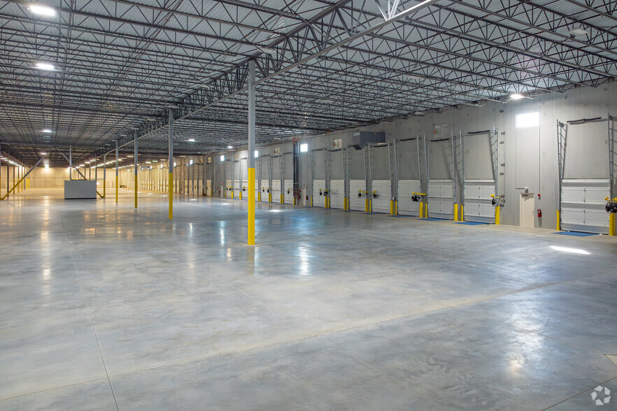 2350 Park Center Drive, Mebane, NC for lease - Interior Photo - Image 2 of 20
