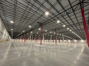 44 Commerce Pky, West Jefferson, OH for sale Interior Photo- Image 1 of 3