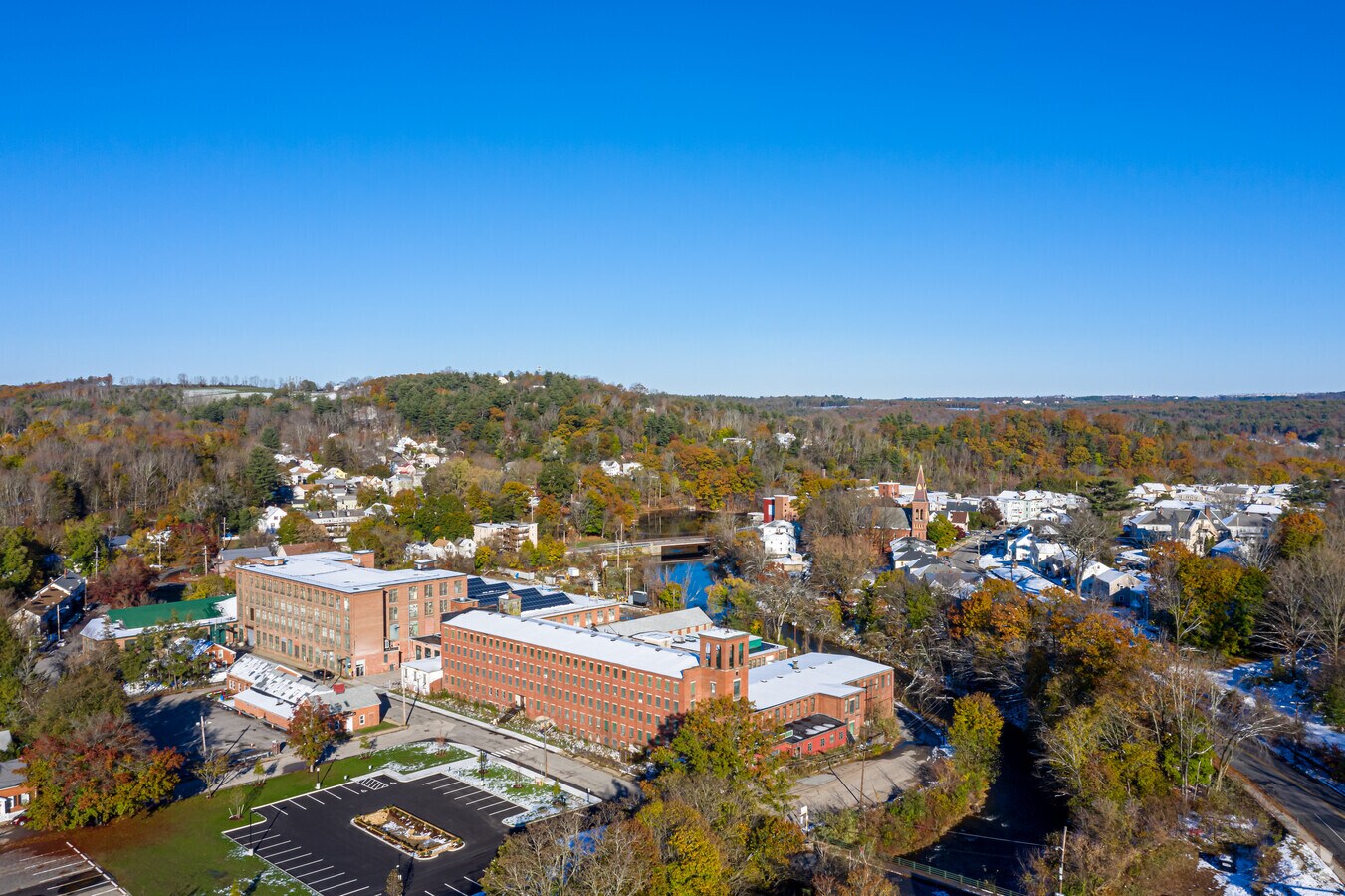 1830 Mill St, Southbridge, MA 01550