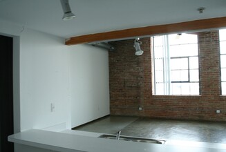 4100 Commerce St, Dallas, TX for lease Interior Photo- Image 2 of 2