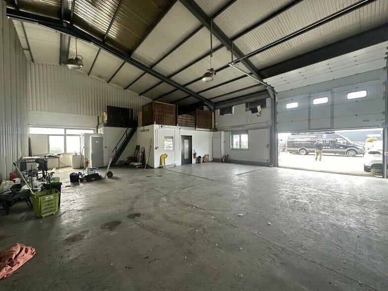 Flex in Bischheim for lease - Interior Photo - Image 3 of 8