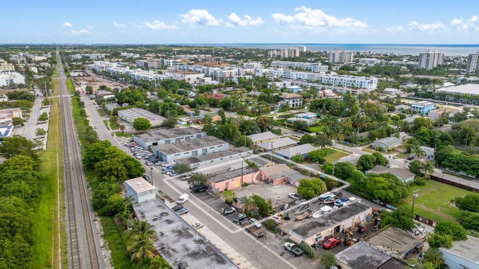 341 SE 2nd Ave, Delray Beach, FL for sale - Building Photo - Image 3 of 25