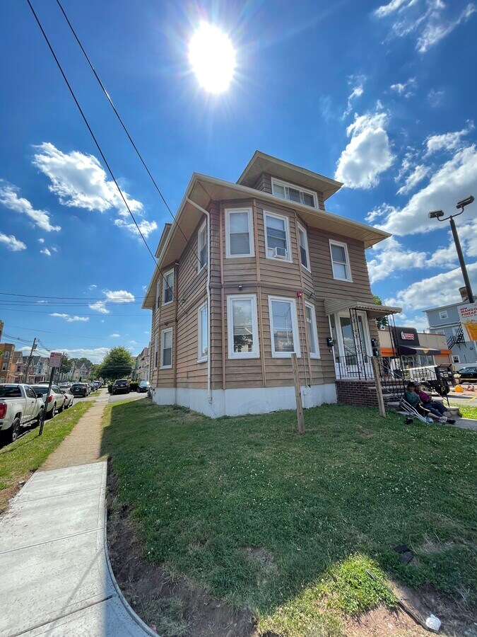 364368 Morris Ave, Elizabeth, NJ 07208