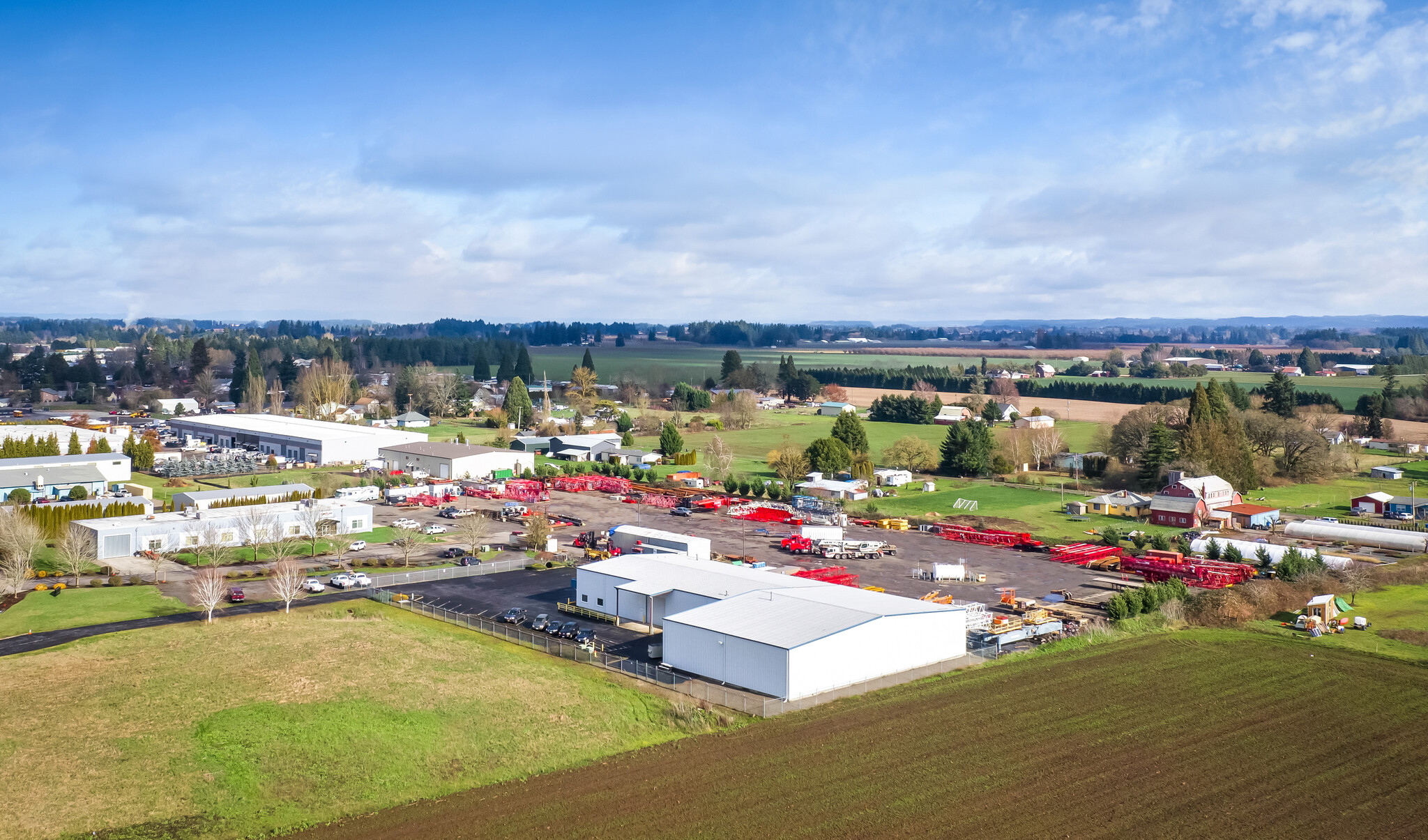 2500 Industrial Ave, Hubbard, OR for lease Building Photo- Image 1 of 4