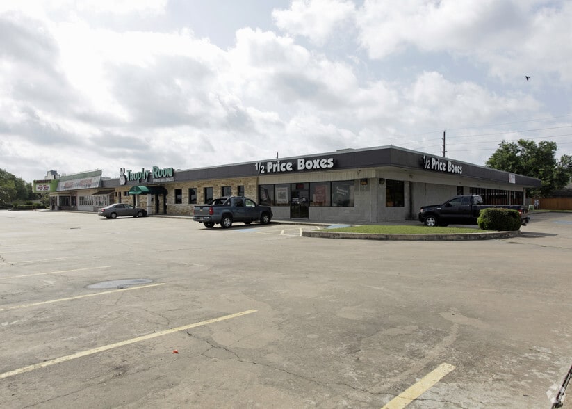 22201-22239 Katy Fwy, Katy, TX for lease - Building Photo - Image 1 of 3