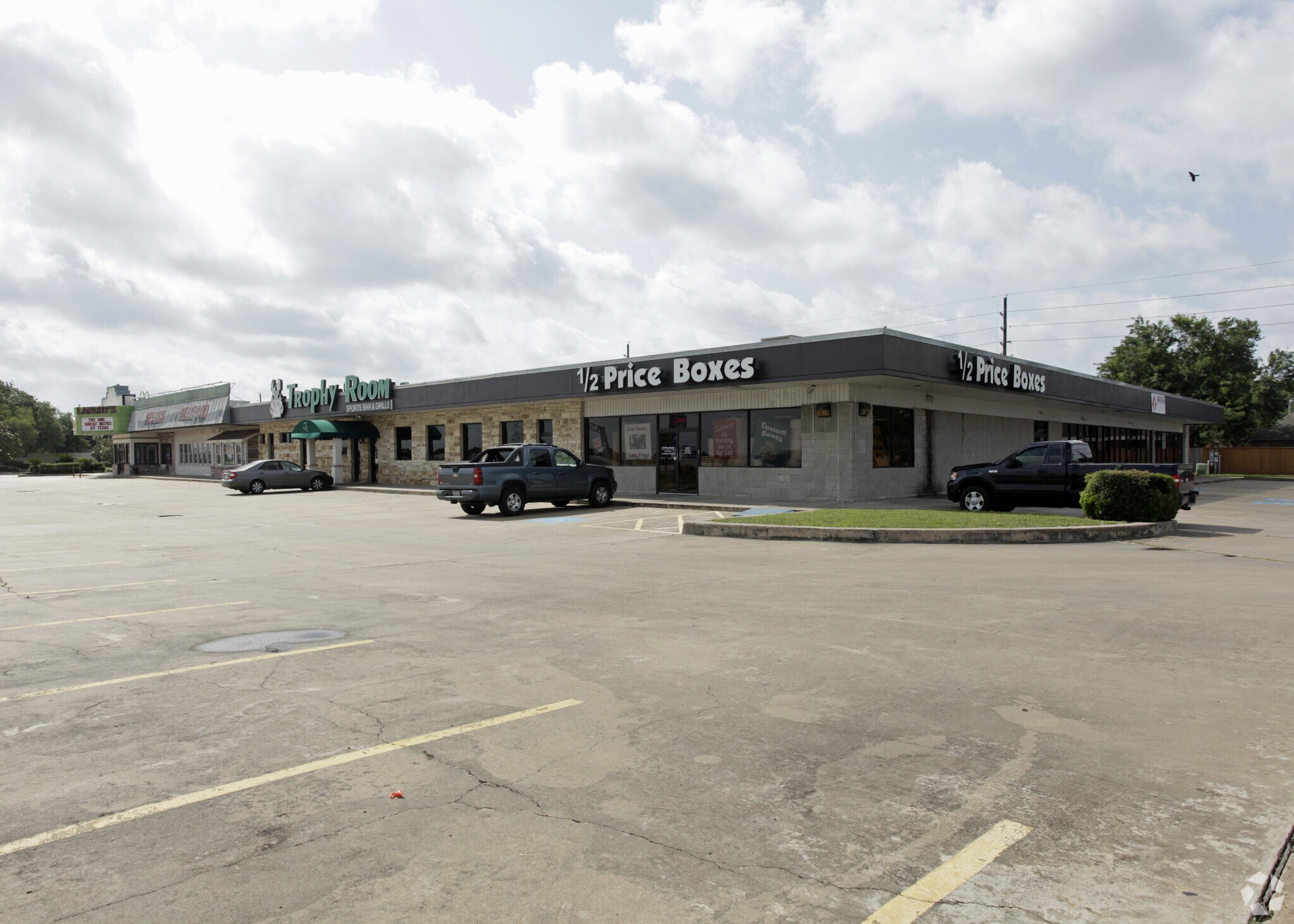 22201-22239 Katy Fwy, Katy, TX for lease Building Photo- Image 1 of 4