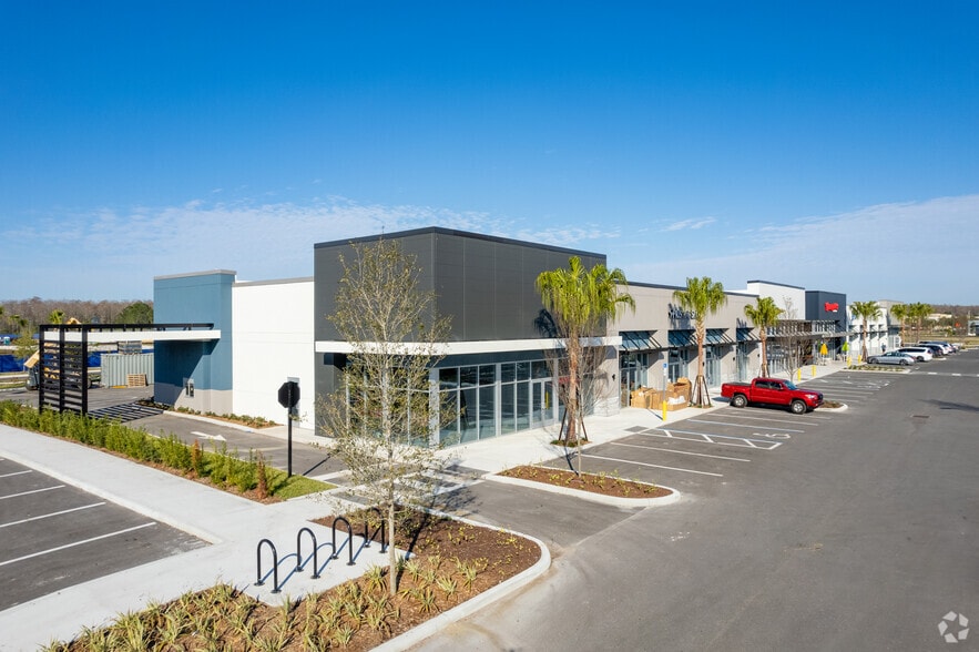 14146-14152 Narcoossee Rd, Orlando, FL for lease - Primary Photo - Image 3 of 6