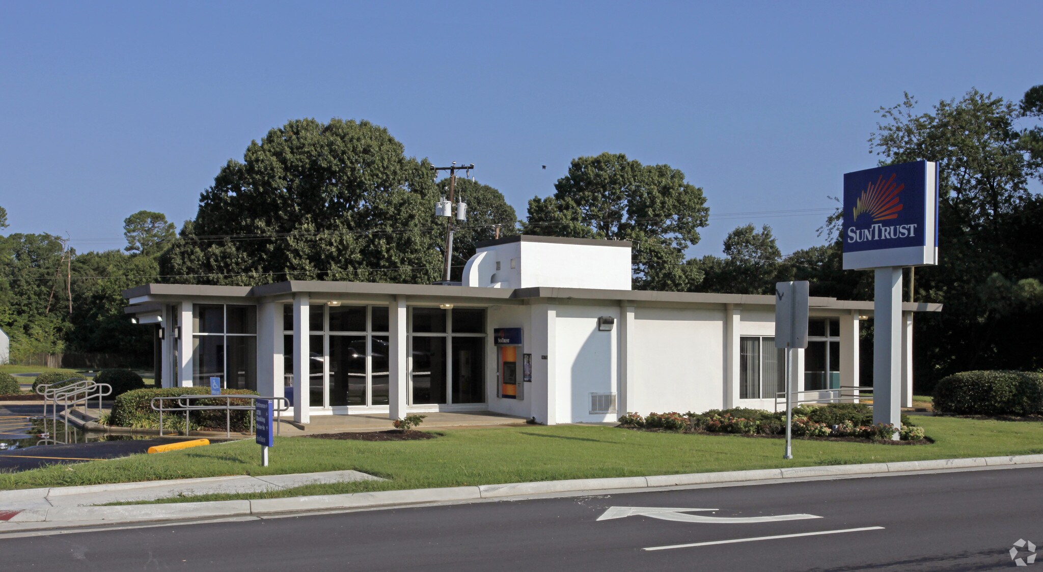 1478 George Washington Memoria Hwy, Gloucester Point, VA for sale Building Photo- Image 1 of 1