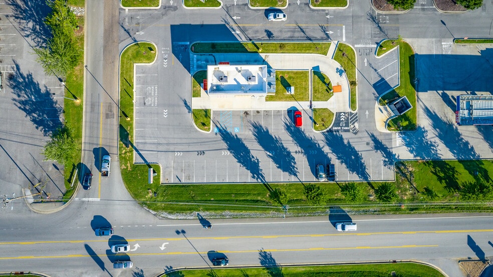 9342 Dayton Pike, Soddy Daisy, TN for sale - Building Photo - Image 3 of 5