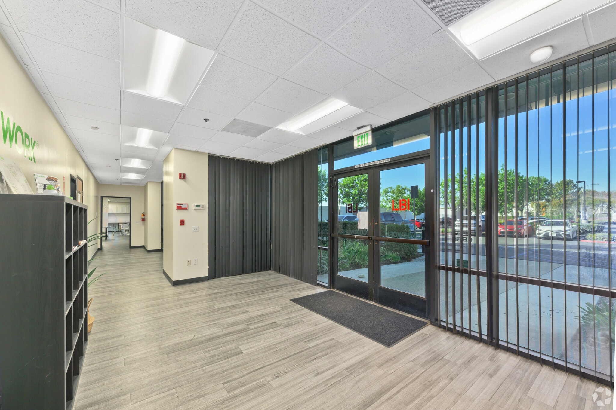 3950 Airport Dr, Ontario, CA for lease Building Photo- Image 1 of 17