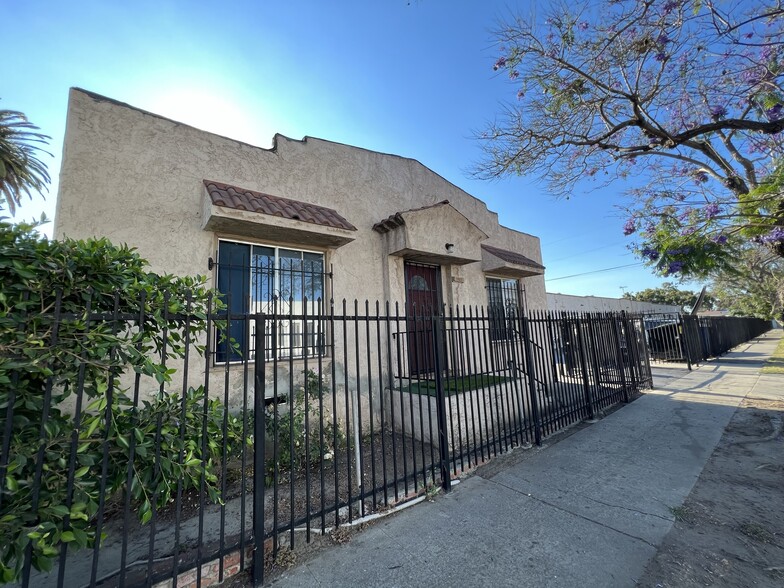 11901 S San Pedro St, Los Angeles, CA for sale - Building Photo - Image 1 of 6