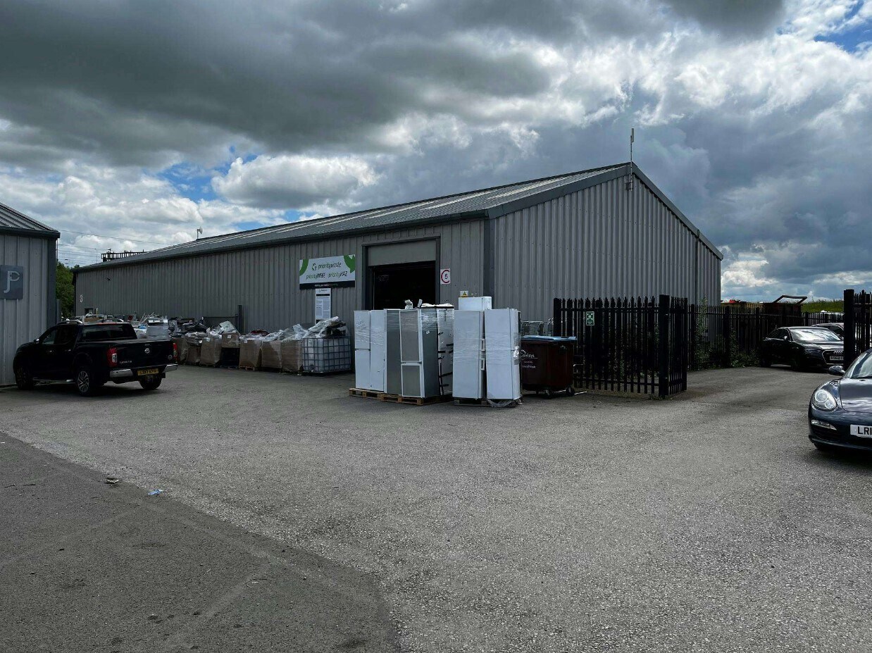 Horton Rd, Leighton Buzzard for sale Building Photo- Image 1 of 1