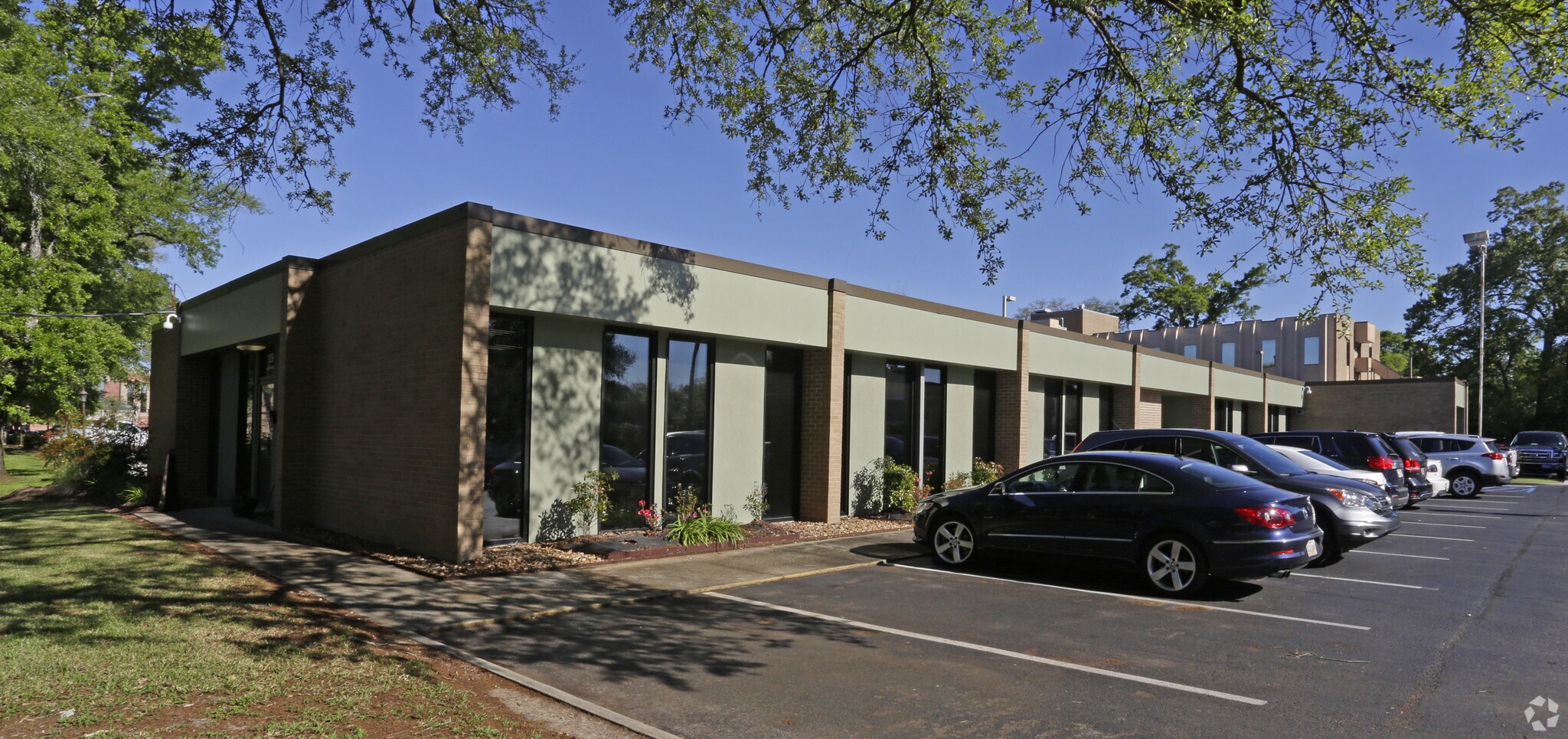 129 Demanade Blvd, Lafayette, LA for sale Primary Photo- Image 1 of 1