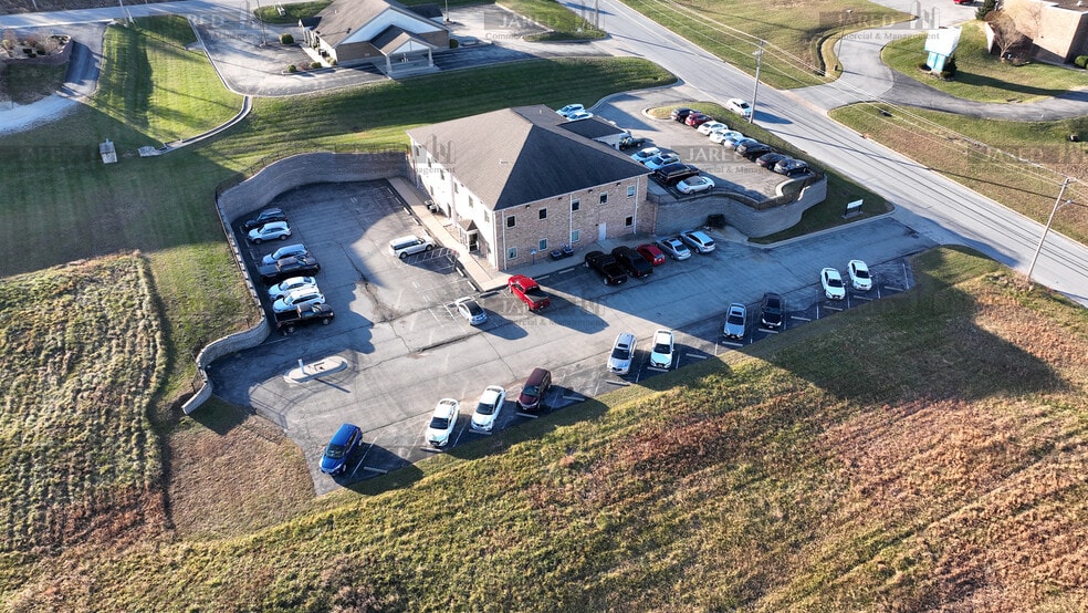 575 Blues Lake Pkwy, Rolla, MO for sale - Building Photo - Image 3 of 28