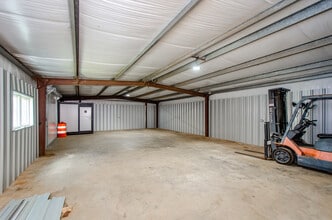 100 Candler St, Villa Rica, GA for sale Interior Photo- Image 1 of 4
