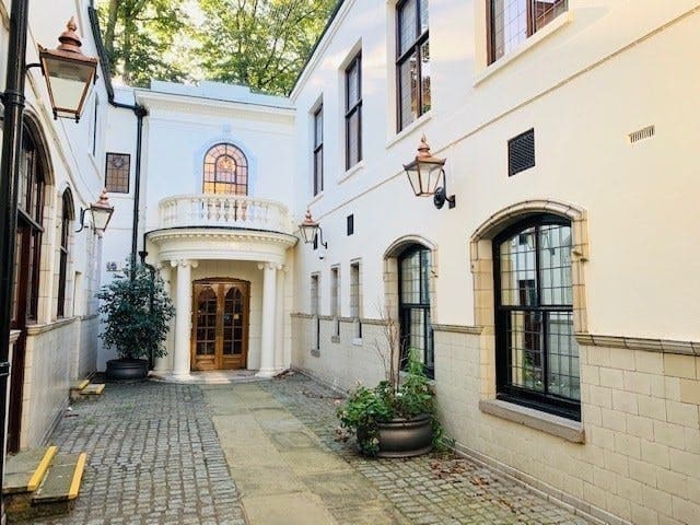 23-24 George St, Richmond for lease - Building Photo - Image 3 of 18