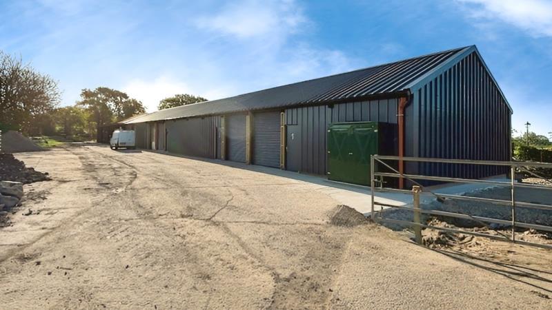 Scotts Hall Rd, Canewdon for lease - Building Photo - Image 1 of 2