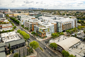 7302 Santa Monica Blvd, West Hollywood, CA - aerial  map view