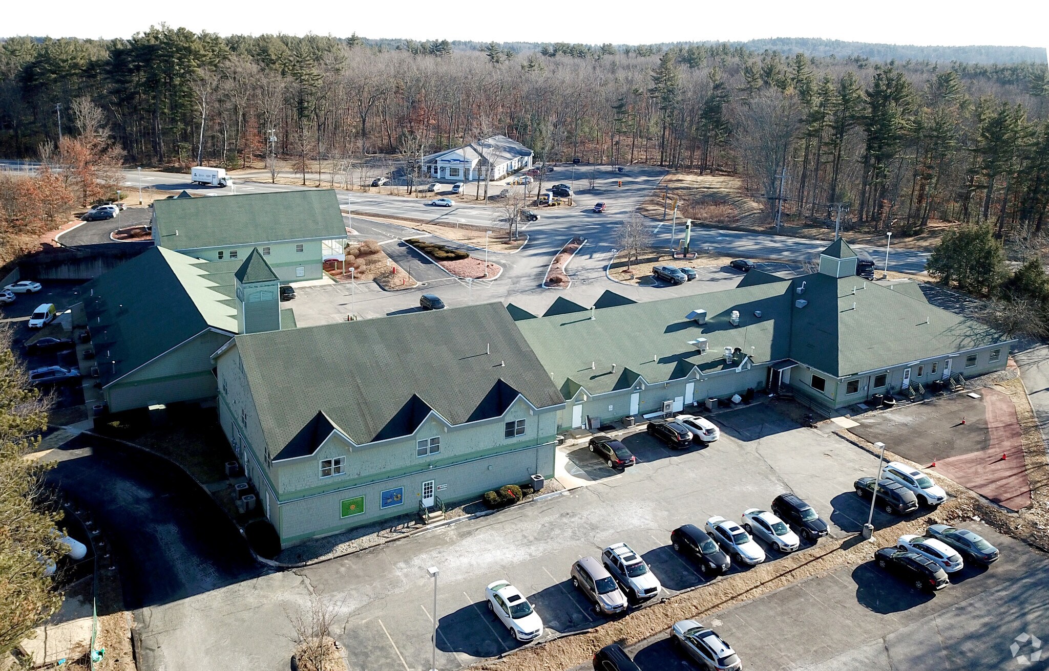 33 Indian Rock Rd, Windham, NH 03087 - The Village Green | LoopNet