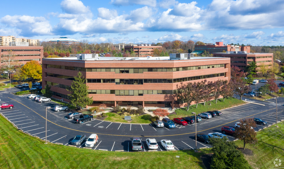 600 W Germantown Pike, Plymouth Meeting, PA for lease - Building Photo - Image 2 of 39