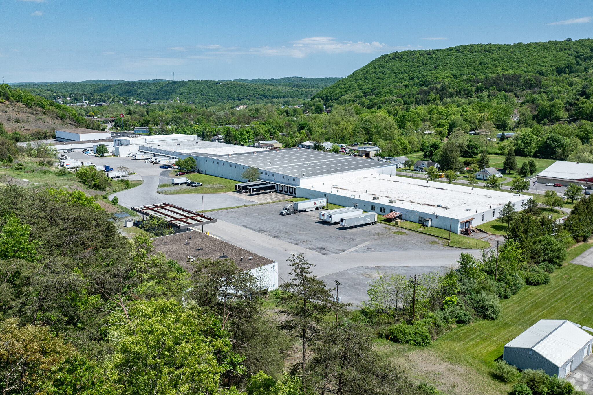 10320 Fairgrounds Rd, Huntingdon, PA for lease Building Photo- Image 1 of 25