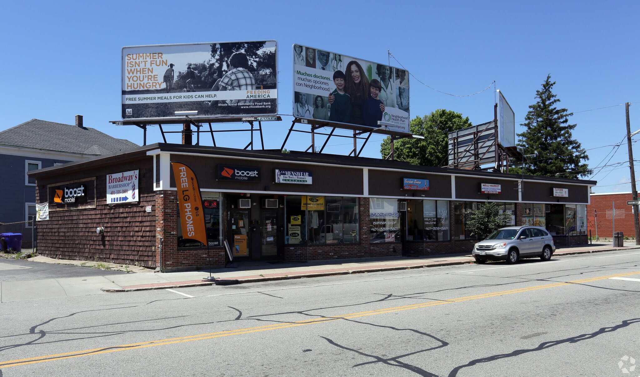 704-712 Broadway, Pawtucket, RI for lease Primary Photo- Image 1 of 7