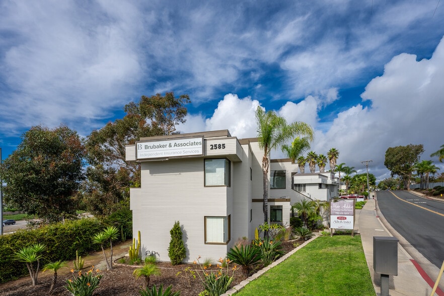 2585 Pio Pico Dr, Carlsbad, CA for sale - Building Photo - Image 3 of 5