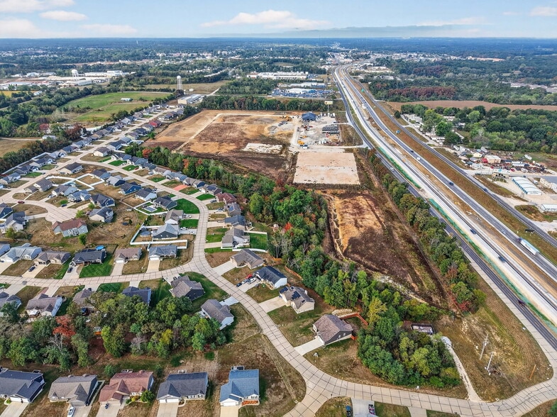 1700 E Veterans Memorial Pky, Truesdale, MO for sale - Building Photo - Image 1 of 12