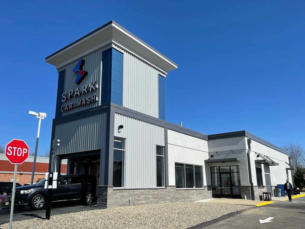 586 Sicklerville Rd, Sicklerville, NJ 08081 Spark Car Wash