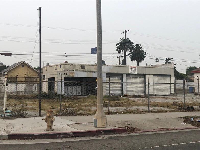 2400 W Florence Ave, Los Angeles, CA for sale - Building Photo - Image 2 of 2