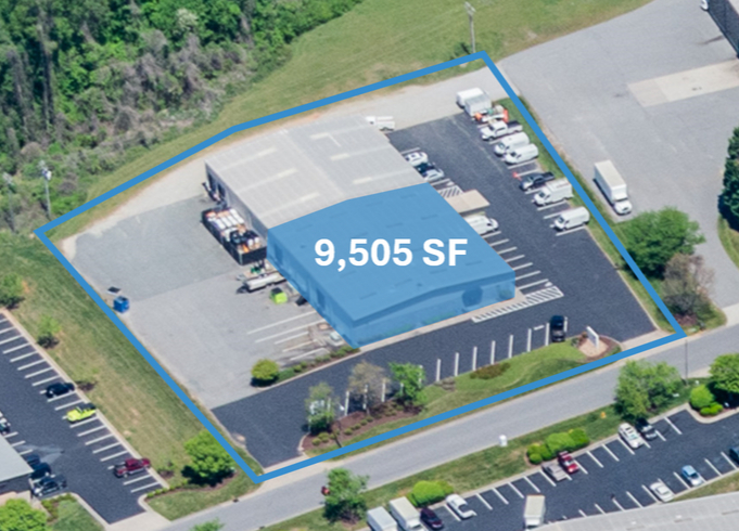 1175 S Park Dr, Kernersville, NC for lease - Building Photo - Image 1 of 9