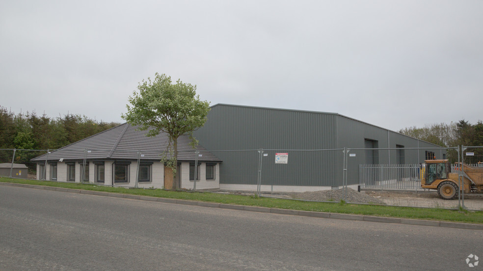 Dales Rd, Peterhead for lease - Building Photo - Image 1 of 2