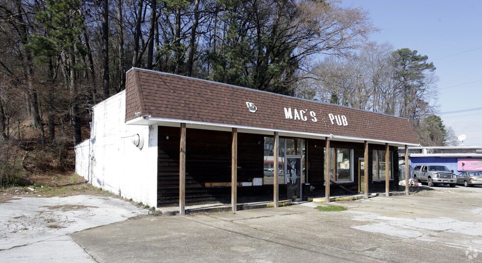 3950 Brainerd Rd, Chattanooga, TN 37411