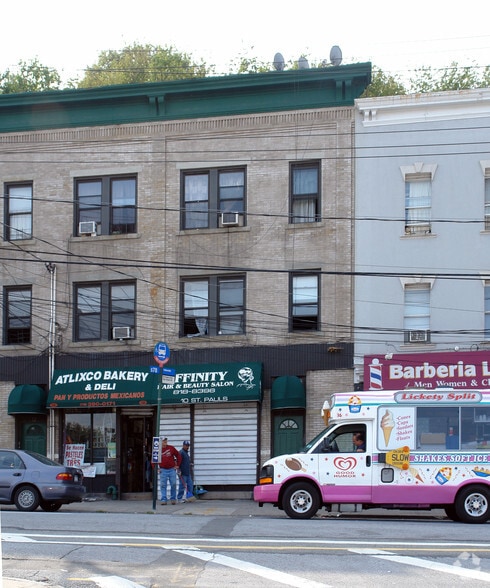 10-14 St Pauls Ave, Staten Island, NY for sale - Primary Photo - Image 2 of 34