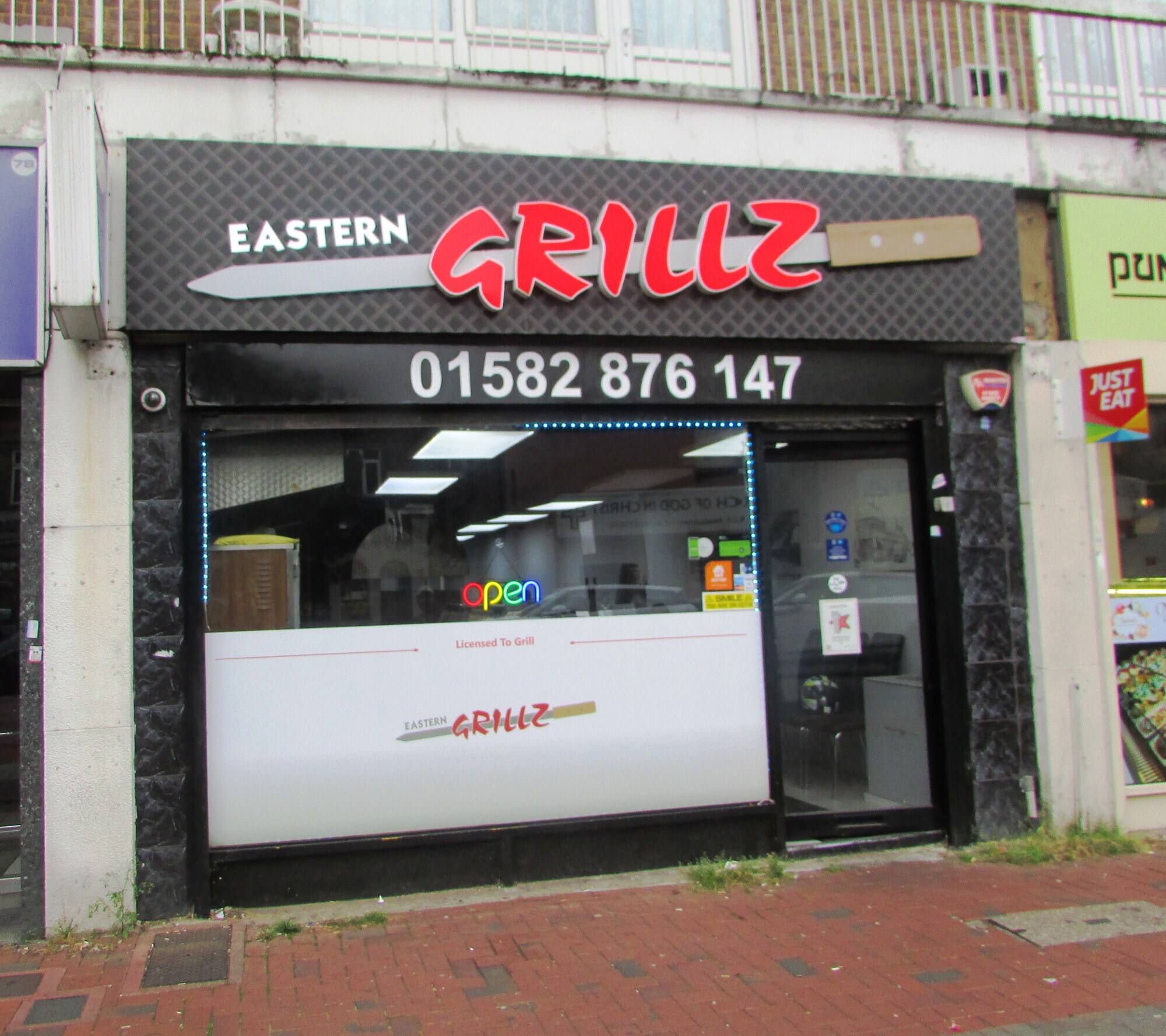 74-76 Dunstable Rd, Luton for sale Primary Photo- Image 1 of 1