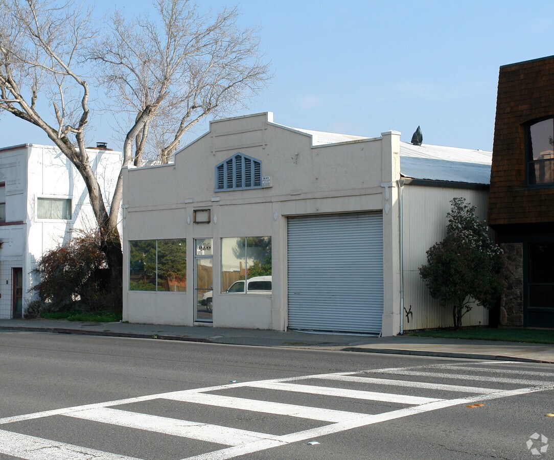 426 Petaluma Blvd, Petaluma, CA 94952