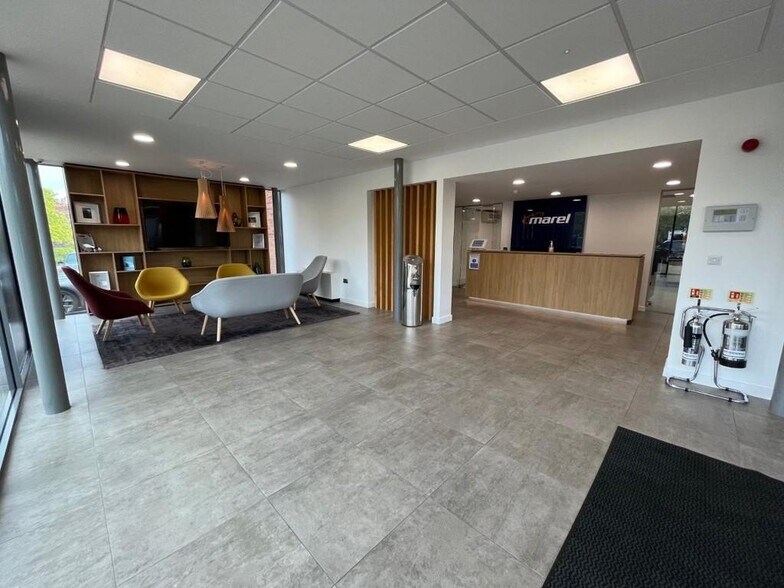 Wyncolls Rd, Colchester for lease - Building Photo - Image 3 of 16