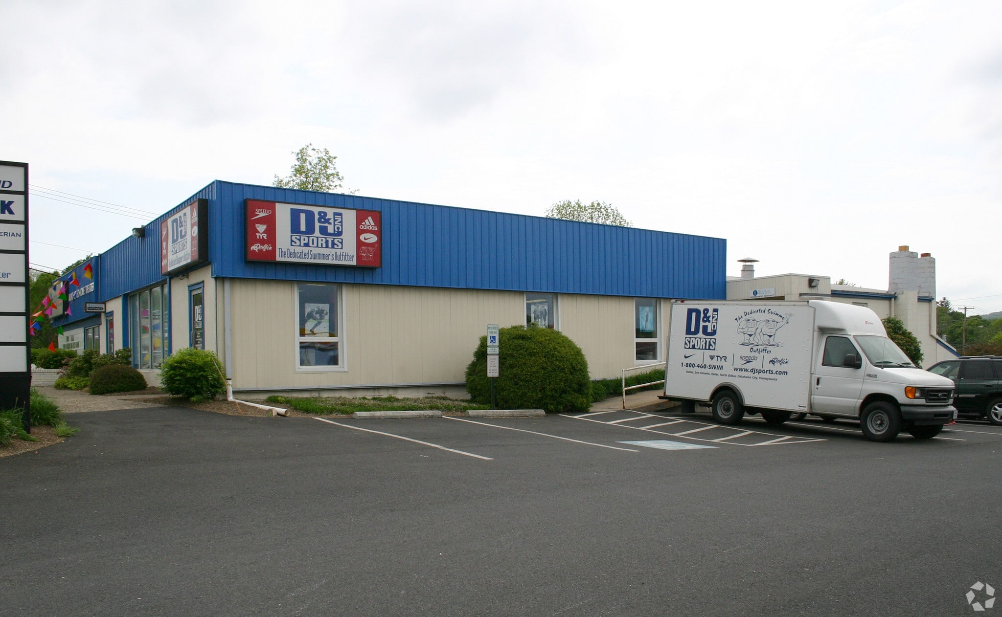 344 S 3rd St, Coopersburg, PA for sale Primary Photo- Image 1 of 14