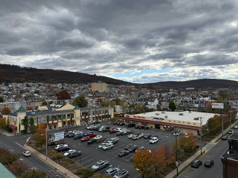 Oley St. Retail portfolio of 3 properties for sale on LoopNet.com - Building Photo - Image 1 of 13
