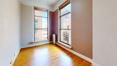 112-114 SW 6th Ave, Topeka, KS for lease Interior Photo- Image 2 of 3