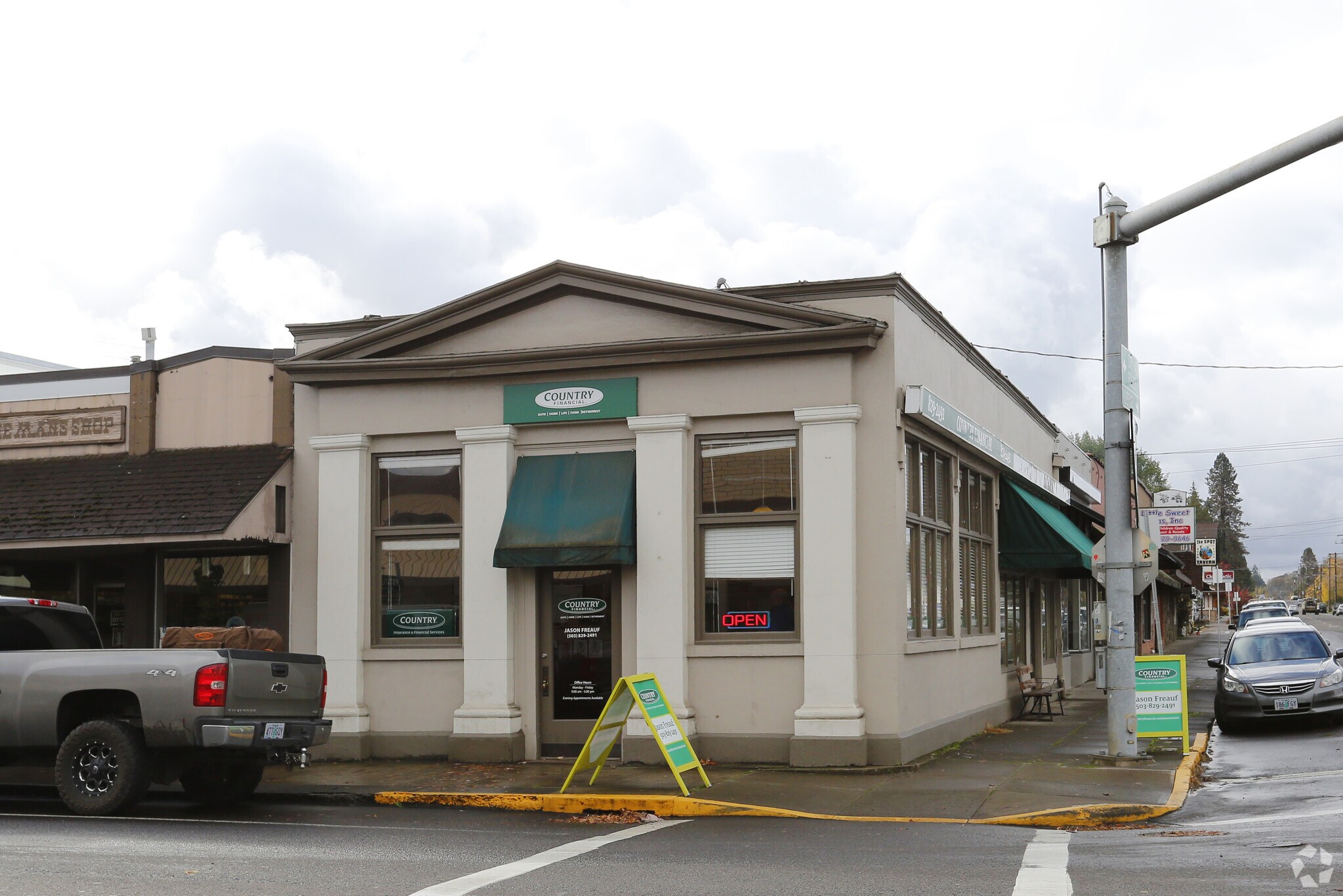 102 E Main St, Molalla, OR for sale Primary Photo- Image 1 of 1