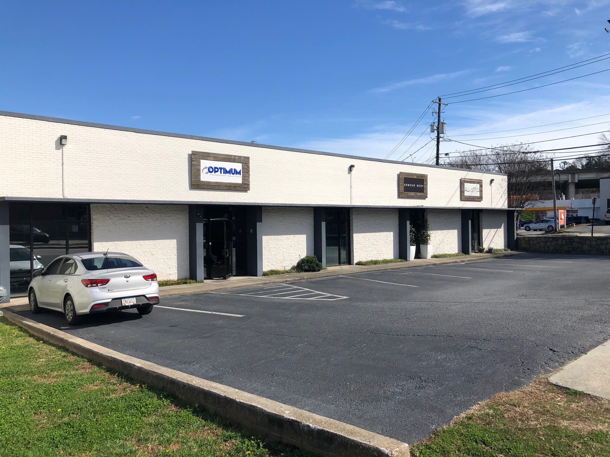 445 Plasamour Dr NE, Atlanta, GA for lease Building Photo- Image 1 of 6