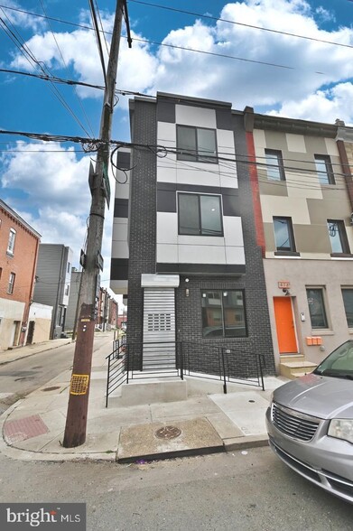 414 W Berks St, Philadelphia, PA for sale - Building Photo - Image 2 of 25