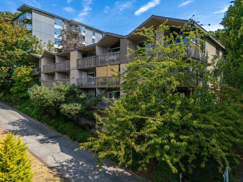 4500 1st Ave, Seattle, WA for sale - Building Photo - Image 3 of 6