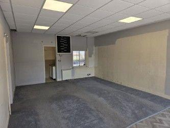 12 Albert Parade, Eastbourne for lease - Building Photo - Image 2 of 17