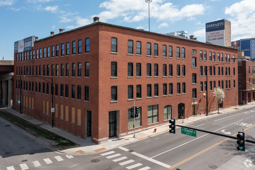 2201 S Halsted St, Chicago, IL for sale - Building Photo - Image 1 of 1