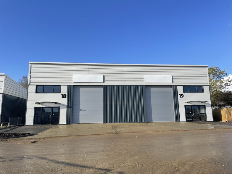 19 Enterprise Park, Yaxley for lease - Building Photo - Image 1 of 5