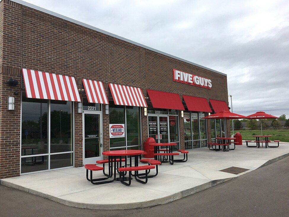 2223 N Lorraine St, Hutchinson, KS for sale Primary Photo- Image 1 of 1