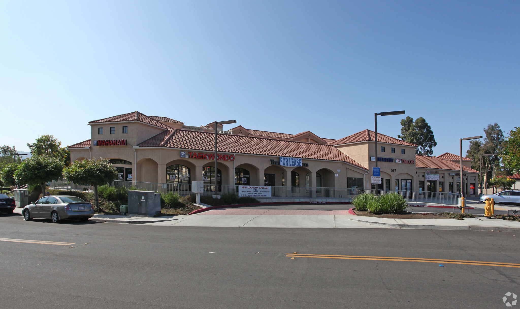 577 S Rancho Santa Fe Rd, San Marcos, CA for lease Interior Photo- Image 1 of 1